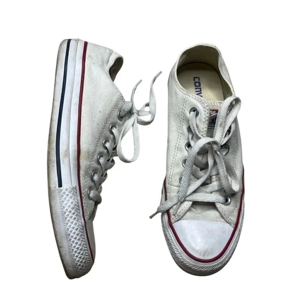 Converse White Canvas Low top Sneakers Size 7